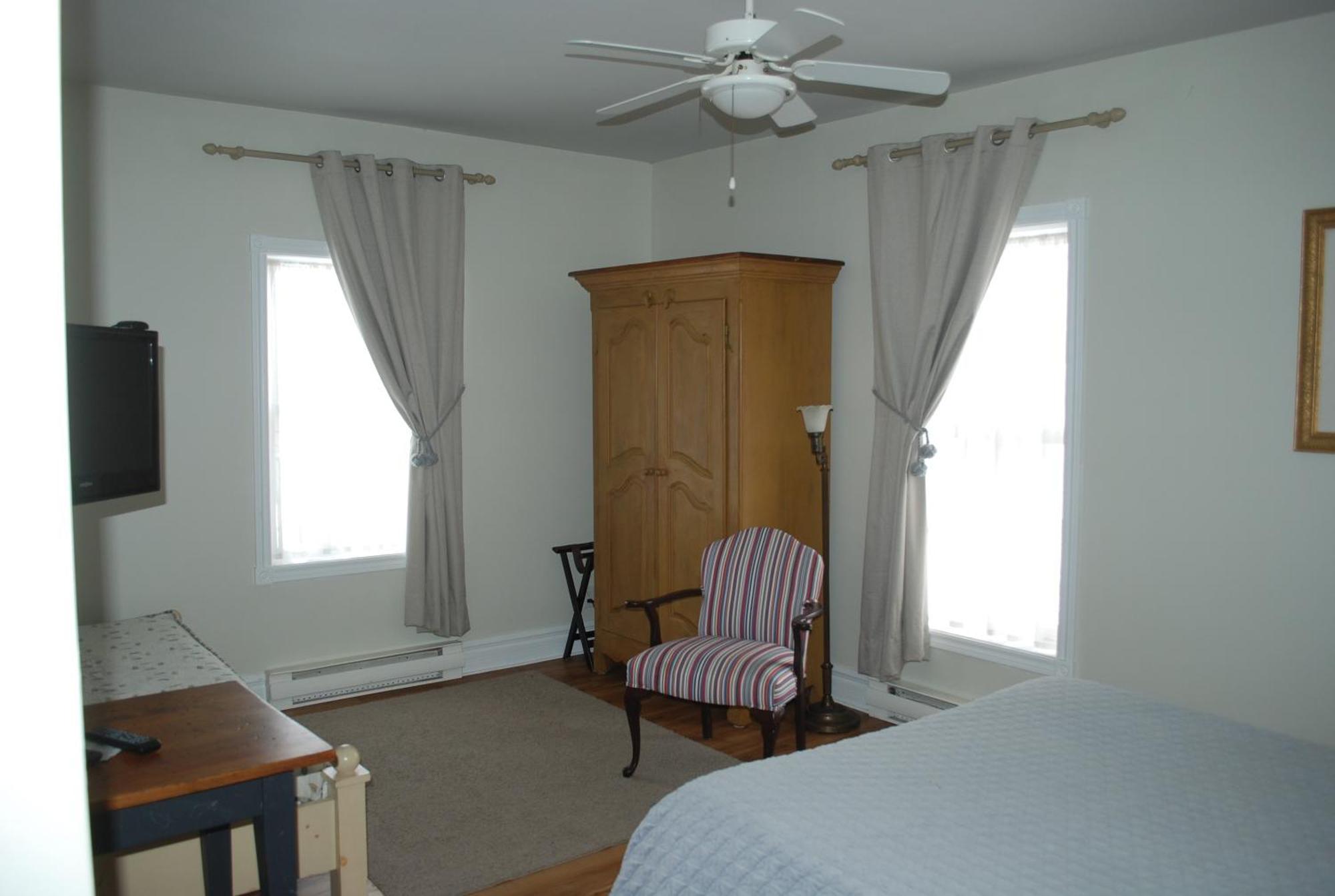 Auberge Knowlton Lac-Brome Exterior photo